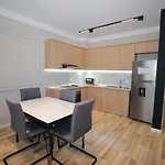 Apartamento Miku -outstanding At Taiwan Tirana